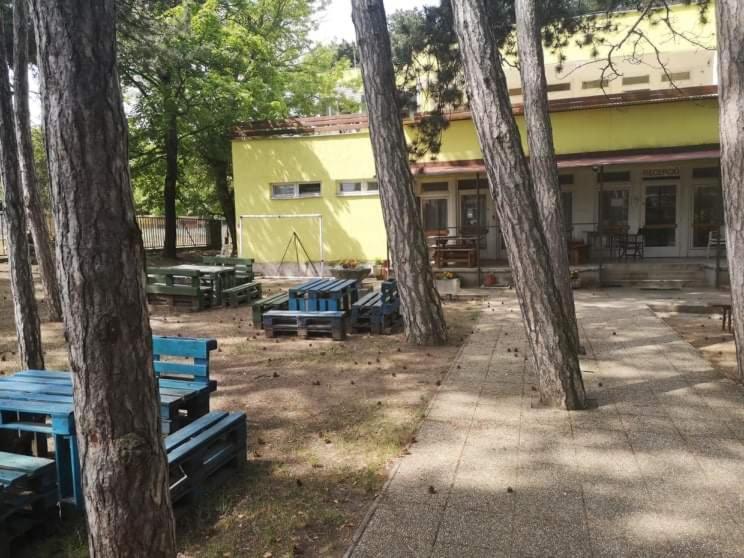Fenyves Panzió Siófok Exterior foto