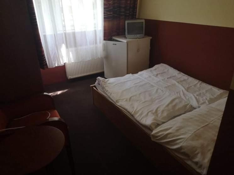 Fenyves Panzió Siófok Exterior foto